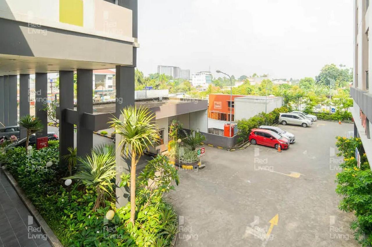 Redliving Apartemen Serpong Green View - Celebrity Room Tower B Tangerang Exterior photo